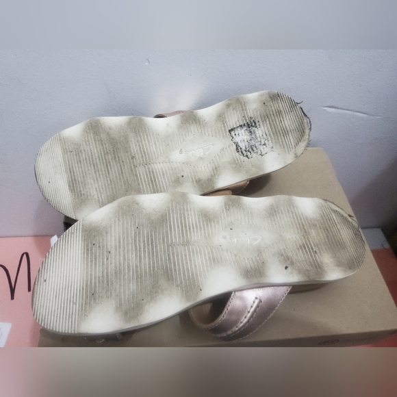 Clarks Women S Brynn Madi Sandals - Picture 3 of 3